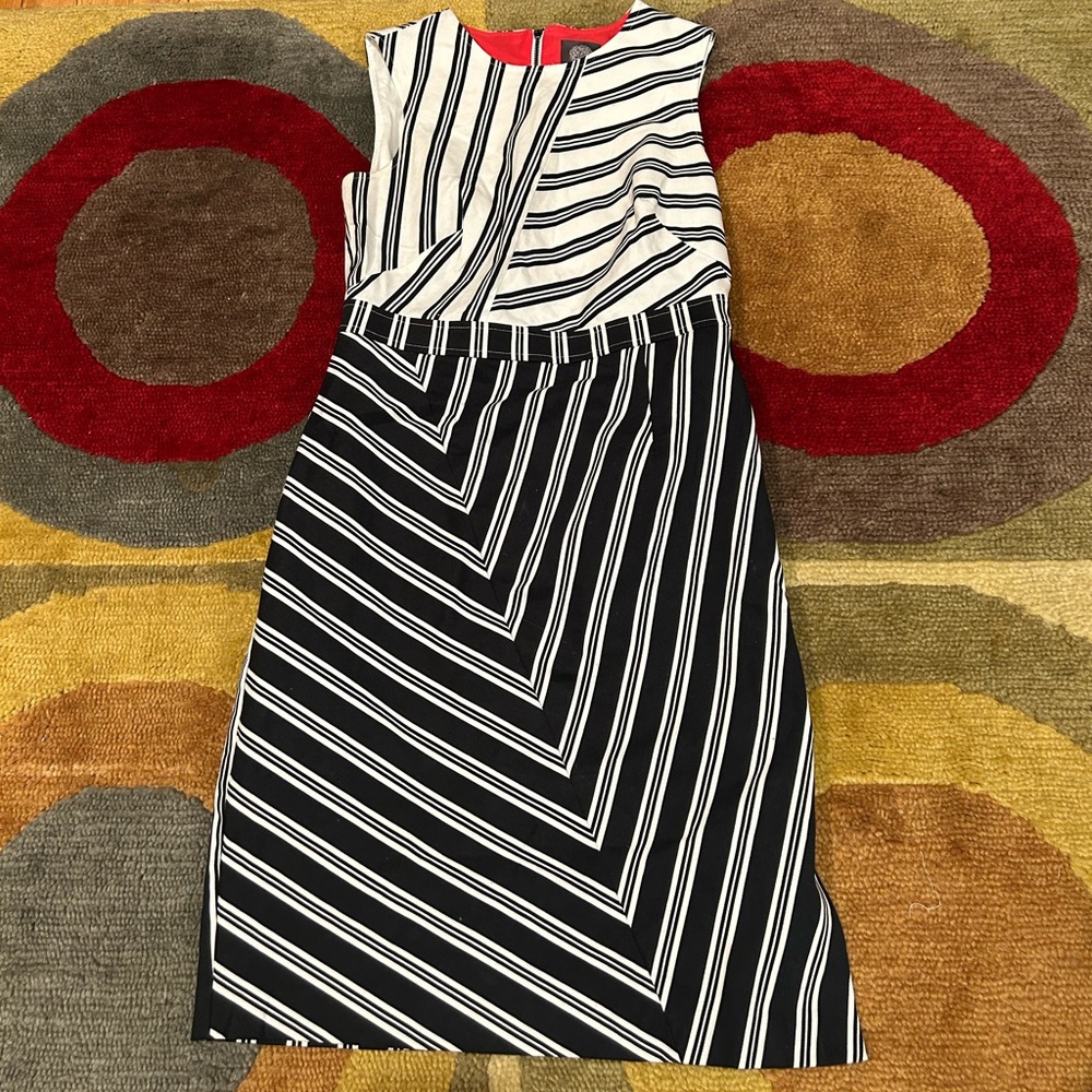 Vince Camuto Stripe Sleeveless Office Work Business Shift Dress Size 4 Petite